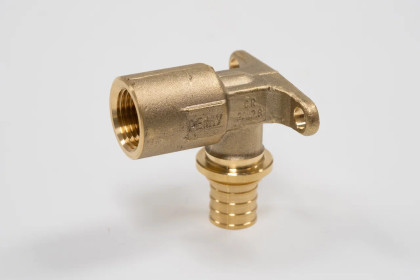 Rehau Уголок наст. ВР длинная резьба 20-Rp 1/2 MX латунь